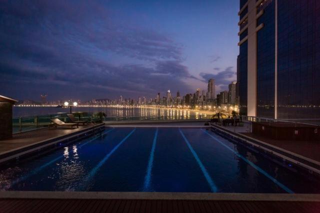 Apartamento Internacional C Linda Vista Beira Mar Balneário Camboriú